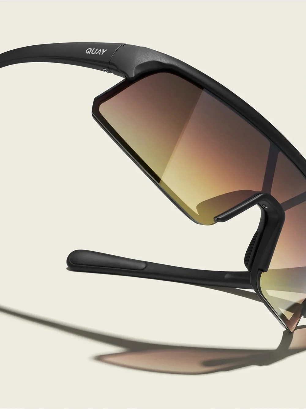 Quay CLOCK IT Matte Black Frame / Bronze Glow Lens Sunglasses